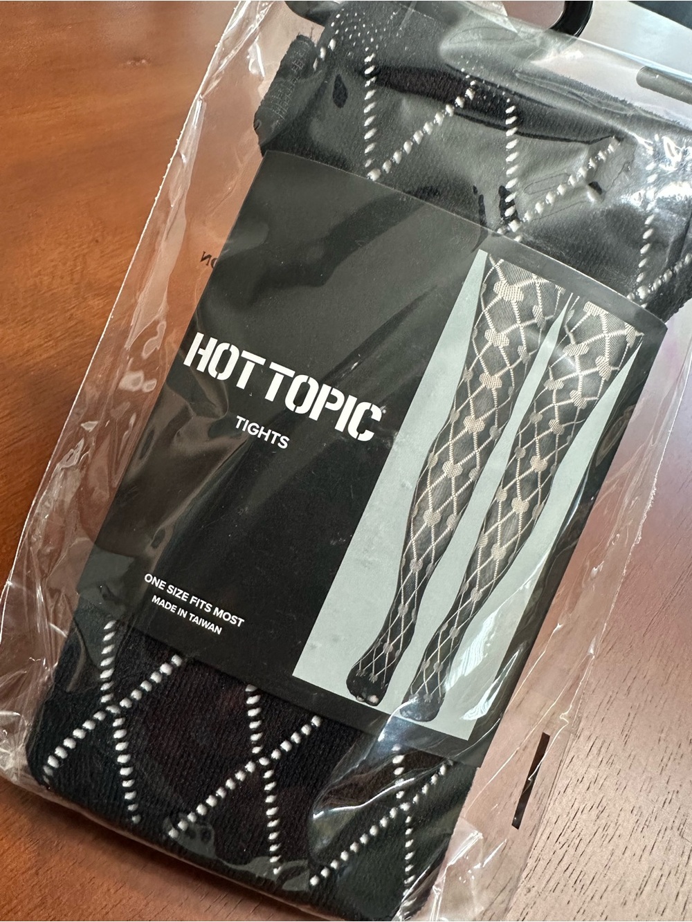 Hot Topic Black Grid Hearts Tights
